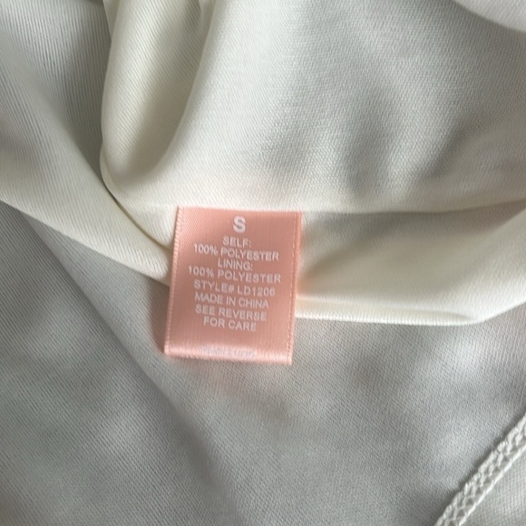 Love Collette Floral Tiered Midi Dress Size S - Picture 10 of 10